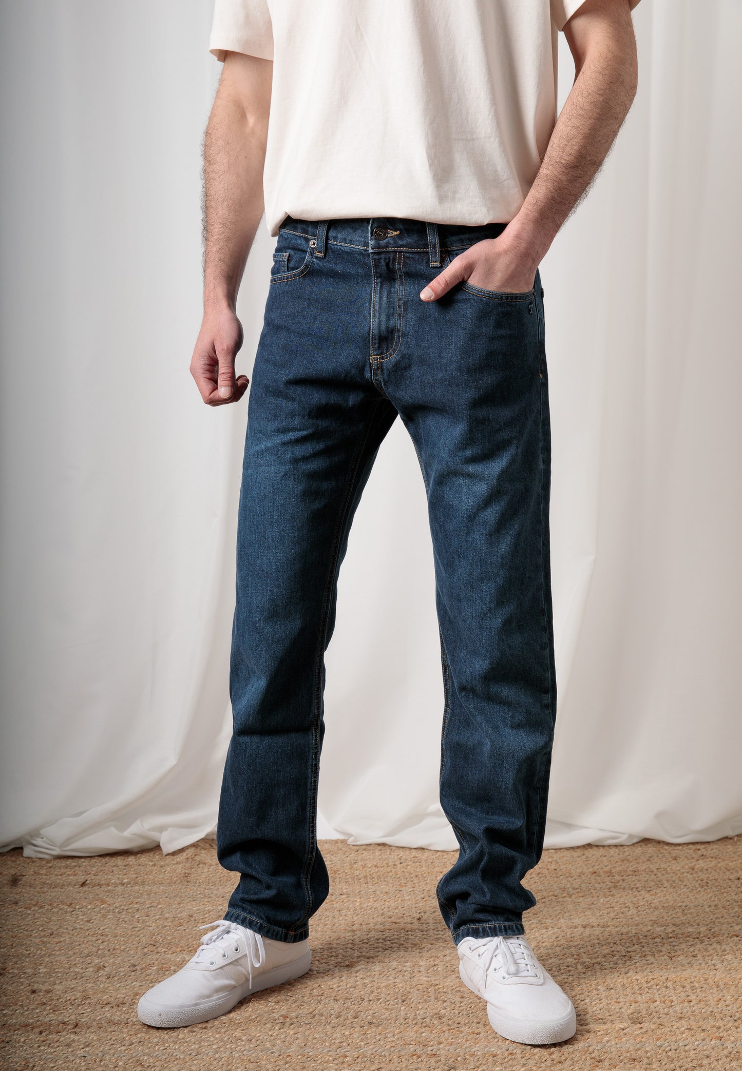 SVEN Straight Fit Herrenjeans