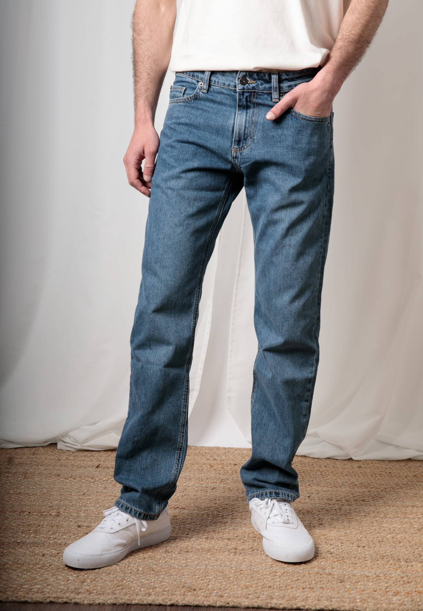 SVEN Straight Fit Herrenjeans